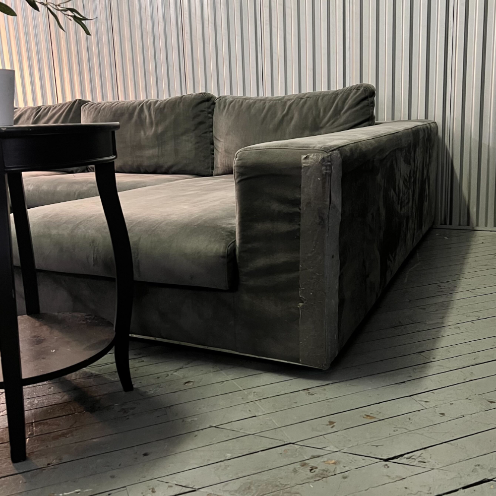 ( Free Delivery ) 150β Gray Interior Define James Sectional