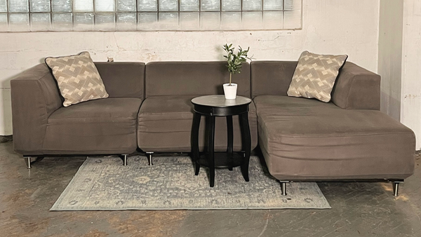( Free Delivery ) 117β Gray West Elm Tillary Sectional
