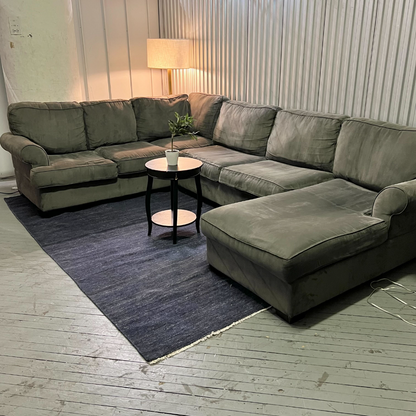 ( Free Delivery ) 128“ Gray Ashley's Furniture U Sectional